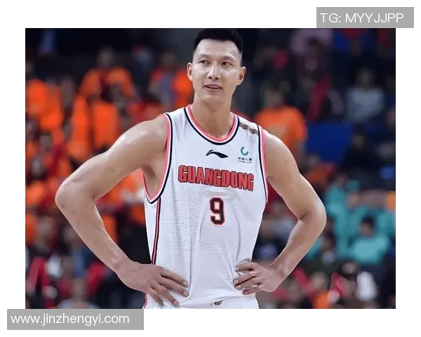 易建联：从篮球场上的传奇到中国体育的骄傲与未来的启示