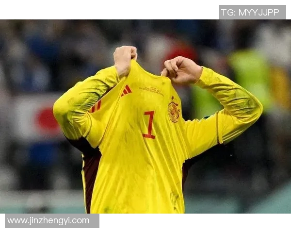 诺伊尔重伤缺席整个赛季拜仁急寻德赫亚顶替救火