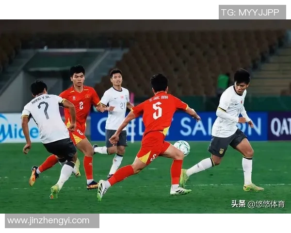 董路解读乌兹别克斯坦对中国足球的战术分析与比赛前景展望 董路解读乌兹别克斯坦对中国足球的战术分析与比赛前景展望