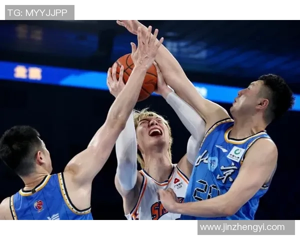 2020年首钢与新疆篮球对决回顾及精彩瞬间分析