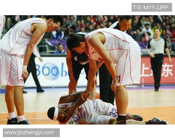 火箭队与爵士队激战再续03号比赛精彩回顾与分析