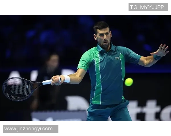 德约科维奇与西蒙的精彩对决回顾及比赛分析