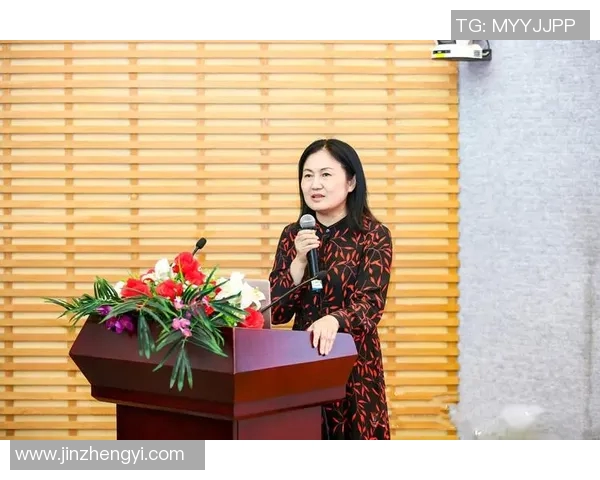 李丽专访:从初学者到滑板高手的成长之路与心路历程回顾MBA 李丽专访:从初学者到滑板高手的成长之路与心路历程回顾MBA